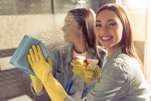 End of tenancy deep cleaning in Haringey for a freshly prepared property